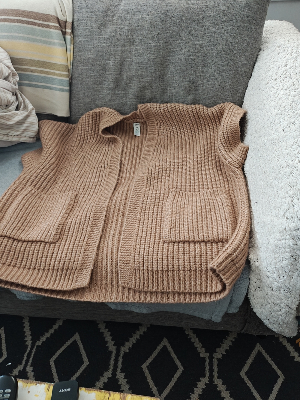 aerie Chunky Open-Front Sleeveless Cardigan - Camel